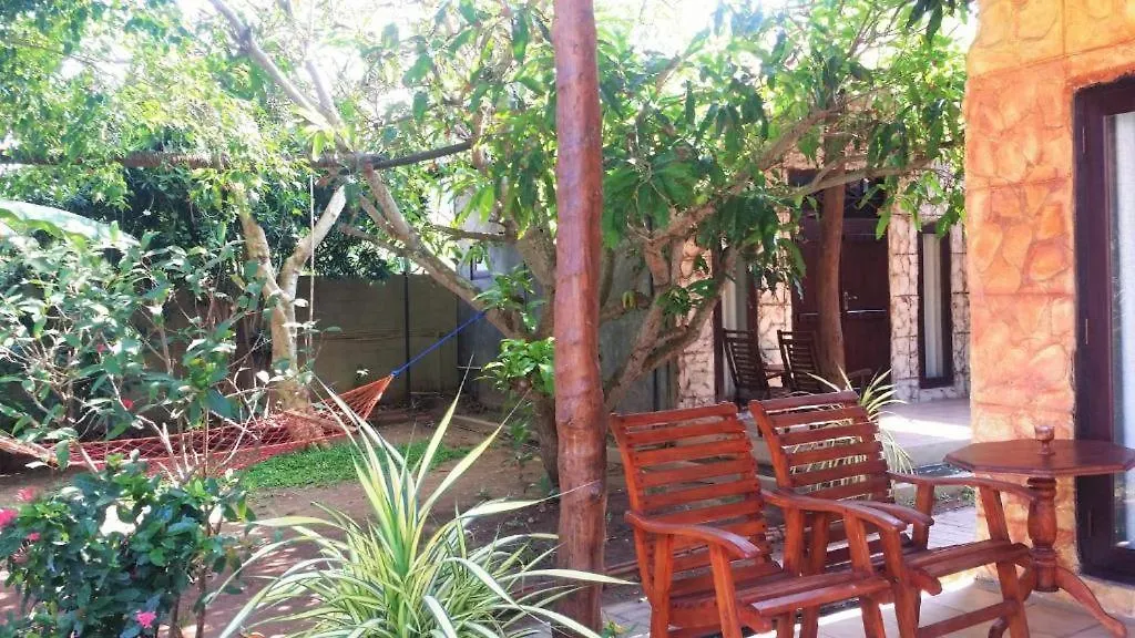 Hotel Maple Village By Travel Corners Negombo